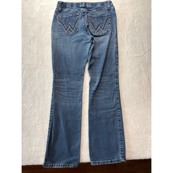 Ladies Blue WranglerQBaby Jeans Size 16x31 - Picture 1 of 12